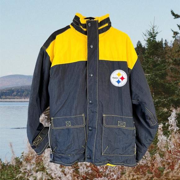 Champion Black and Yellow Steelers Winter Jacket - Picture 1 of 12
